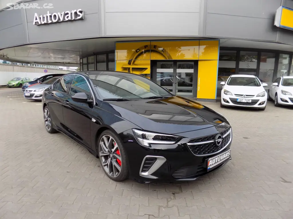 Opel Insignia, 2.0 16V GSi 1. majitel